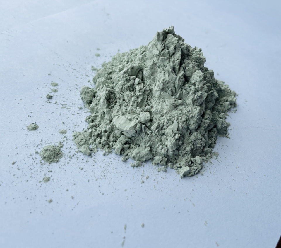 如何通過綠碳化硅微粉提高工件的表面質量？